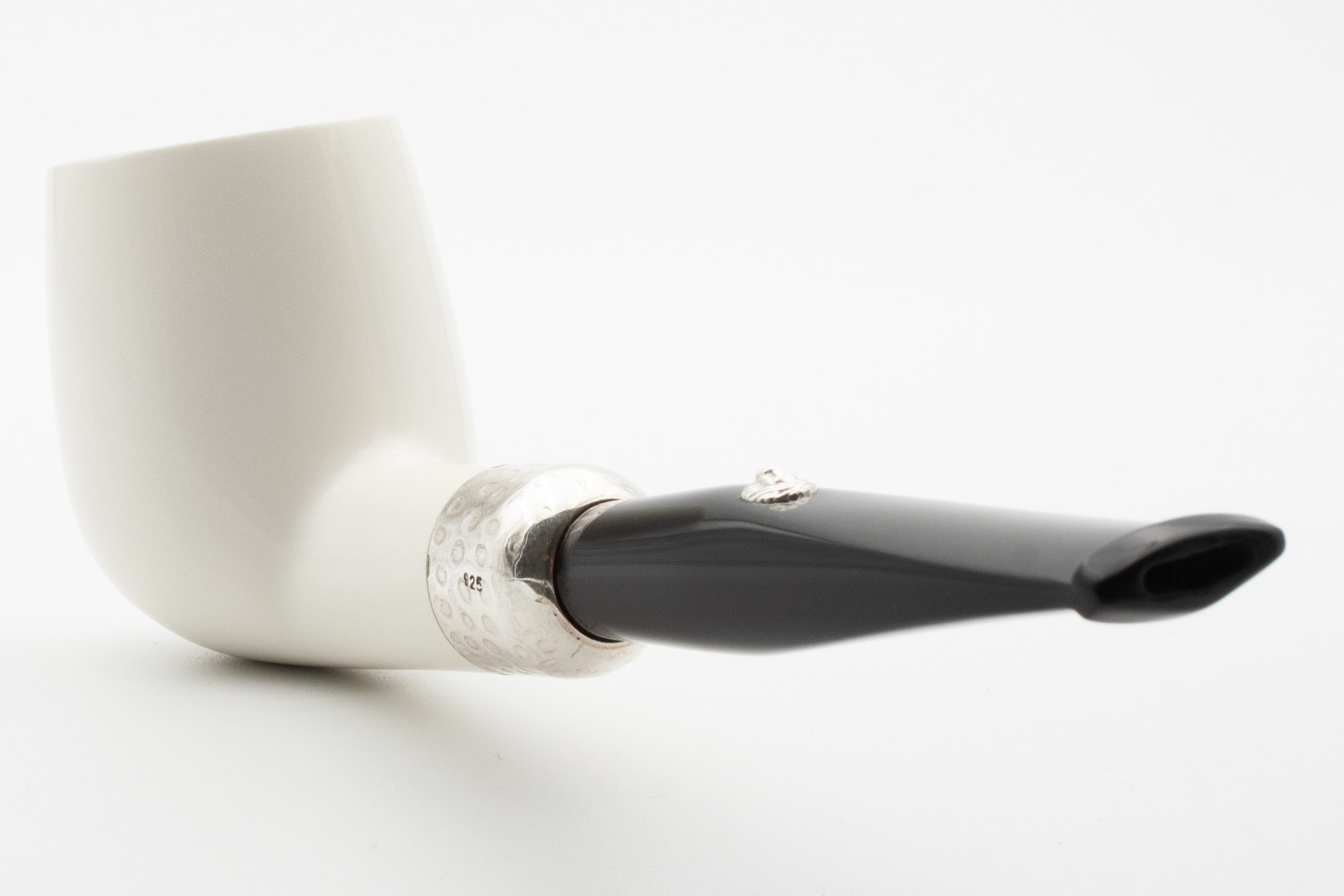 Barling 1812 - Ivory Army Straight Smooth Barling 1812 - Ivory Army Straight Smooth