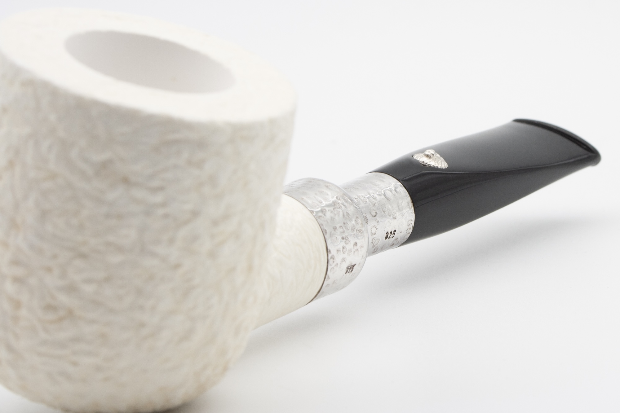 Barling 1812 - Ivory Spigot Straight Rustic Barling 1812 - Ivory Spigot Straight Rustic